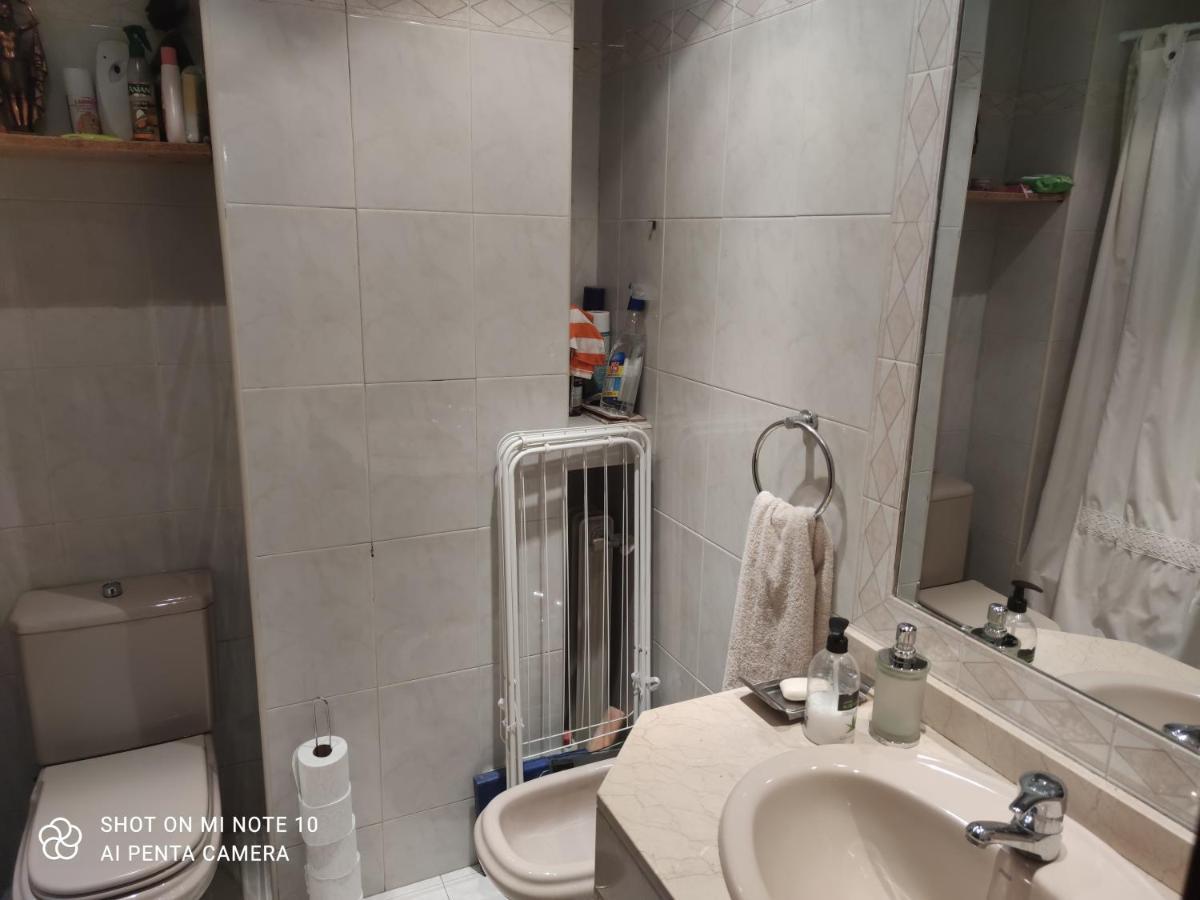 Habitacion Mv Madrid Buitenkant foto